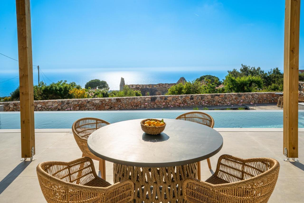 Summer Breeze Villa Tzamarelata Экстерьер фото