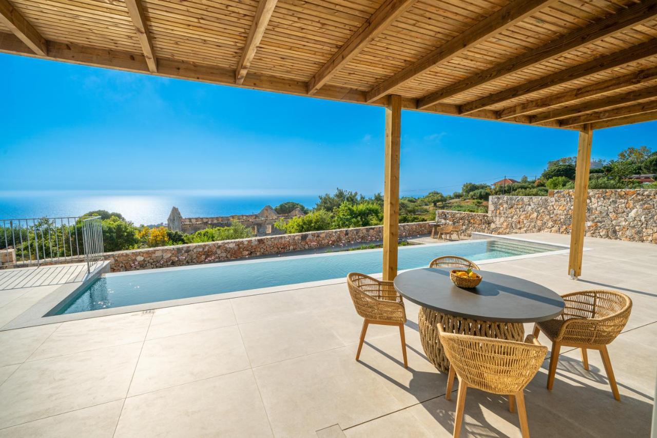 Summer Breeze Villa Tzamarelata Экстерьер фото