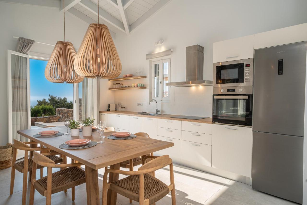 Summer Breeze Villa Tzamarelata Экстерьер фото