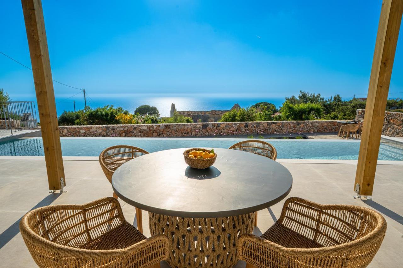 Summer Breeze Villa Tzamarelata Экстерьер фото