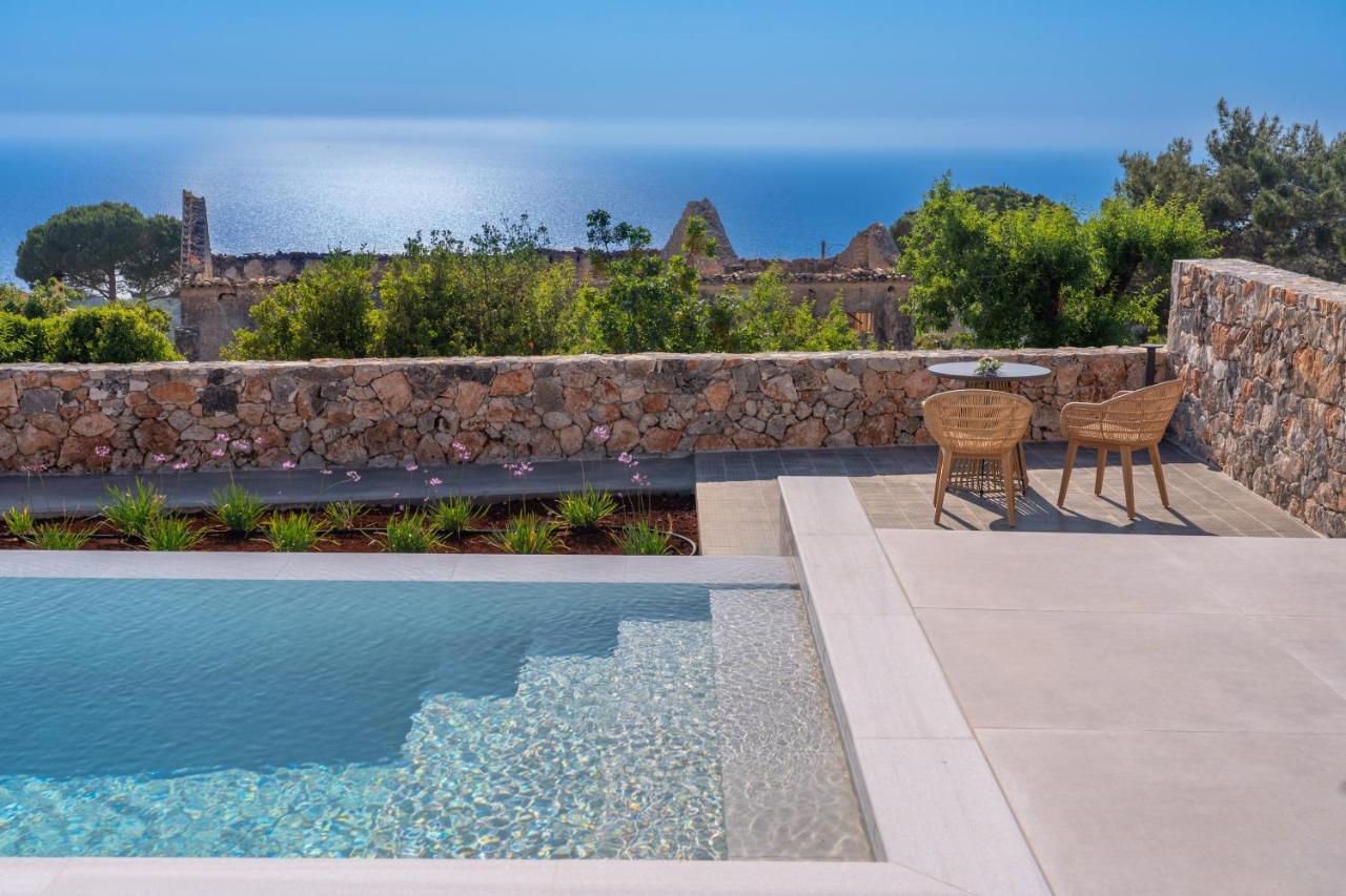 Summer Breeze Villa Tzamarelata Экстерьер фото