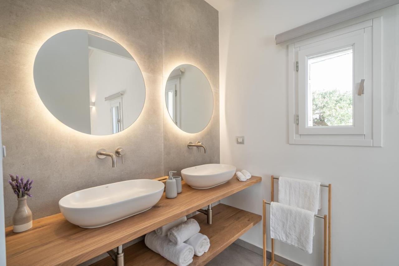 Summer Breeze Villa Tzamarelata Экстерьер фото