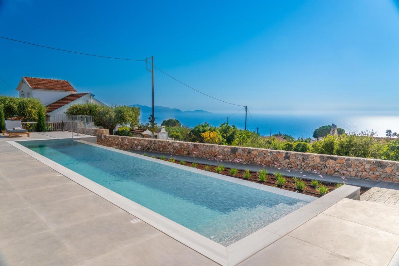 Summer Breeze Villa Tzamarelata Экстерьер фото