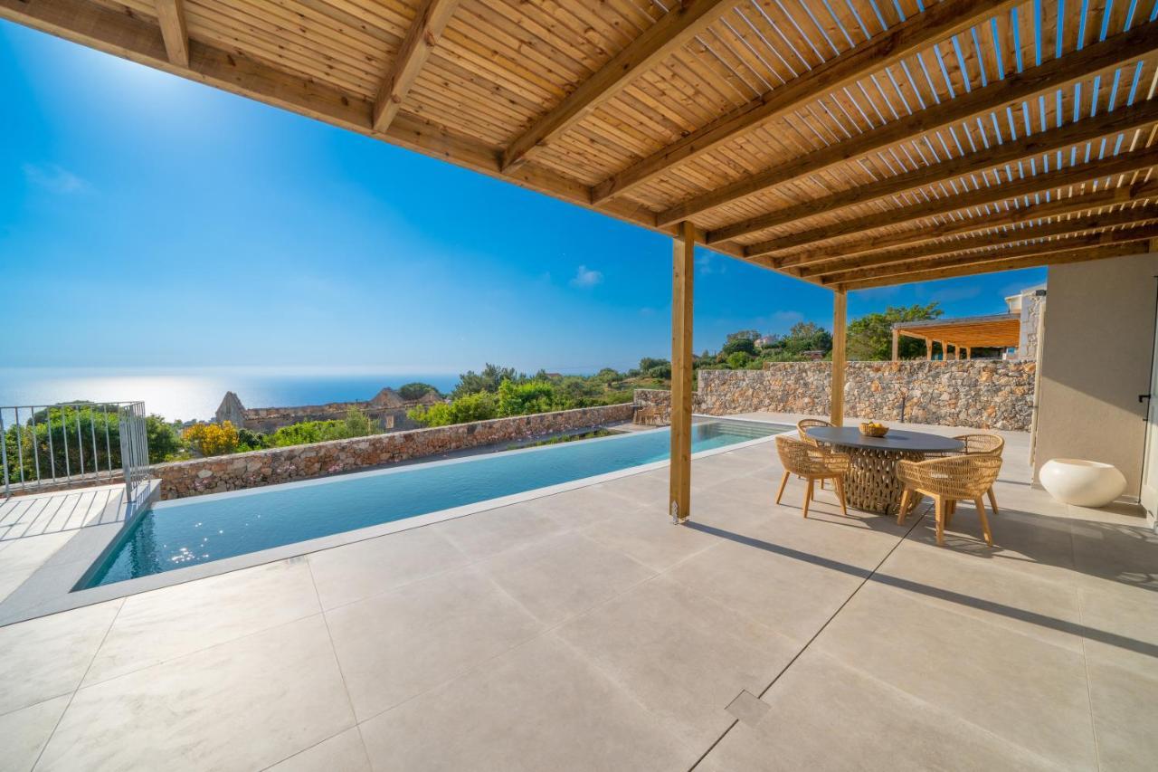Summer Breeze Villa Tzamarelata Экстерьер фото